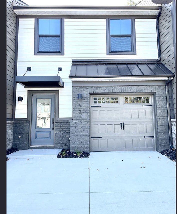 53 Connaught Court